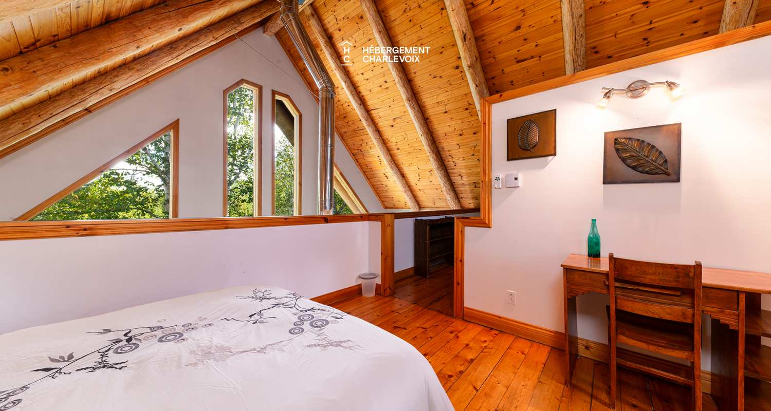 PIO-9 - Chalet de style scandinave avec un lac