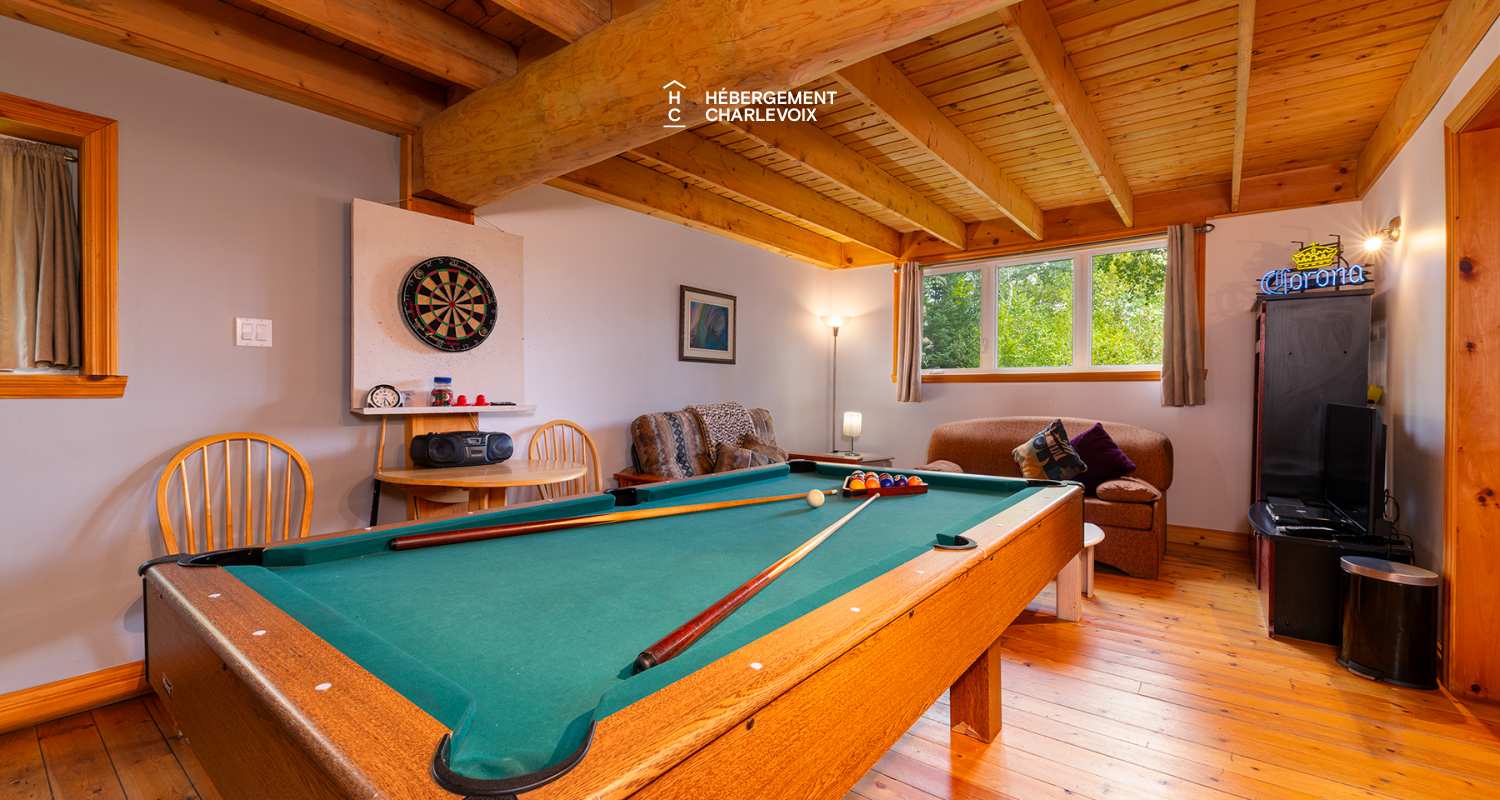 PIO-9 - Chalet de style scandinave avec un lac