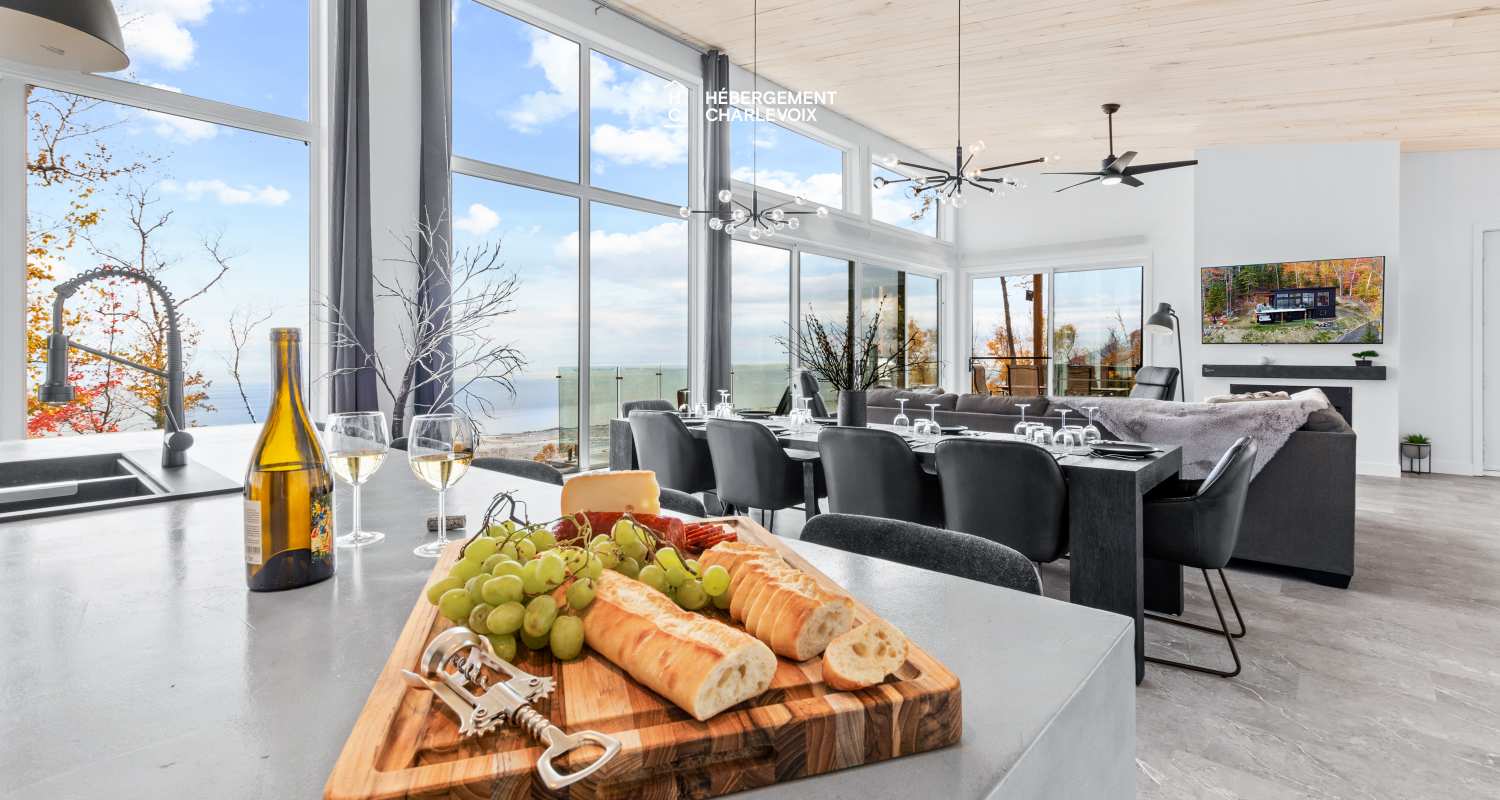 ROC-40 - Chalet neuf avec look contemporain avec vue sur le fleuve !