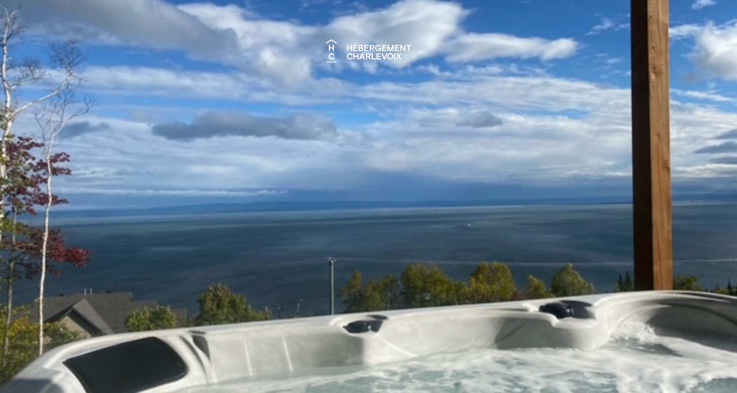 ROC-40 - Chalet neuf avec look contemporain avec vue sur le fleuve !