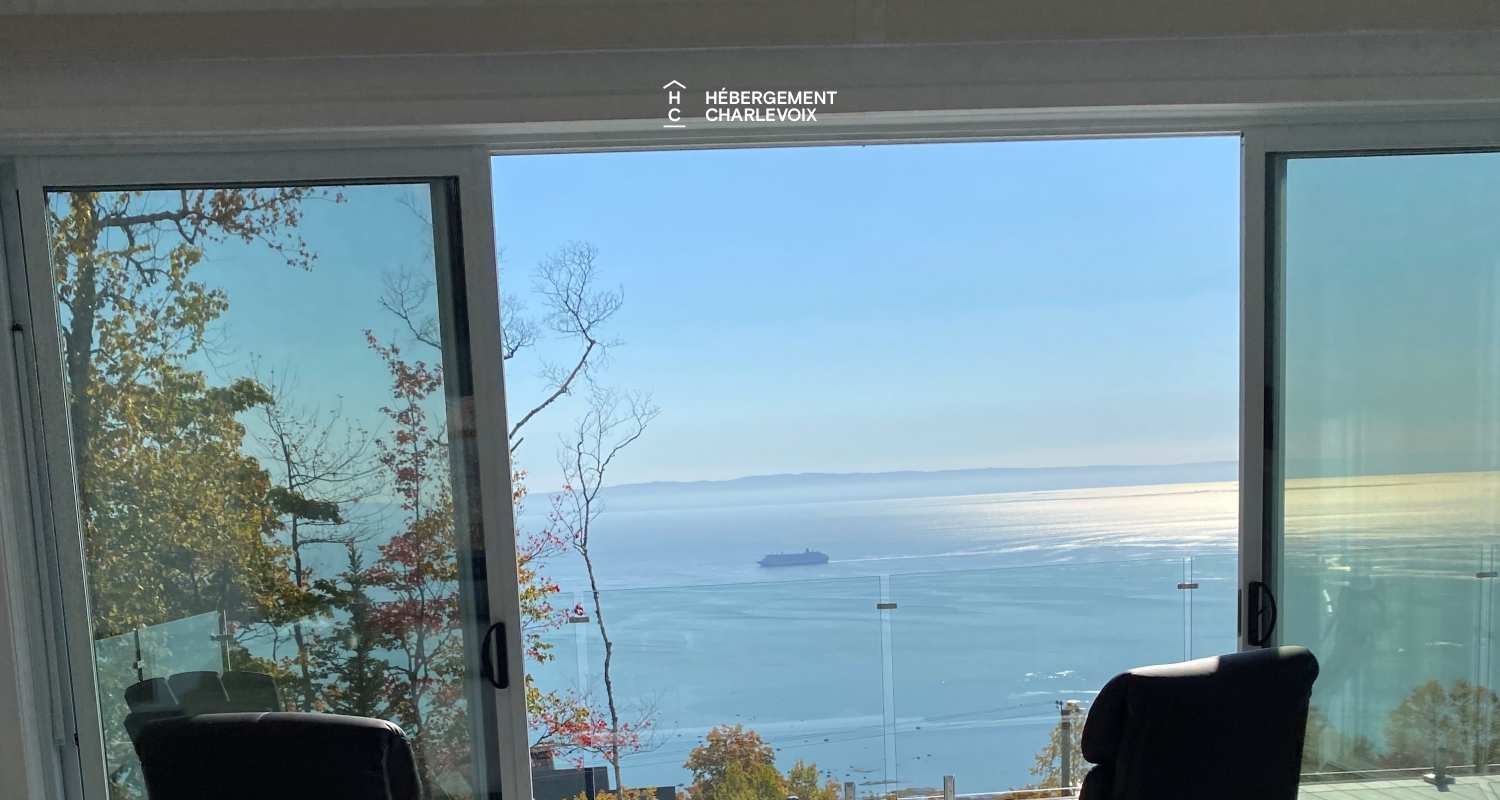 ROC-40 - Chalet neuf avec look contemporain avec vue sur le fleuve !