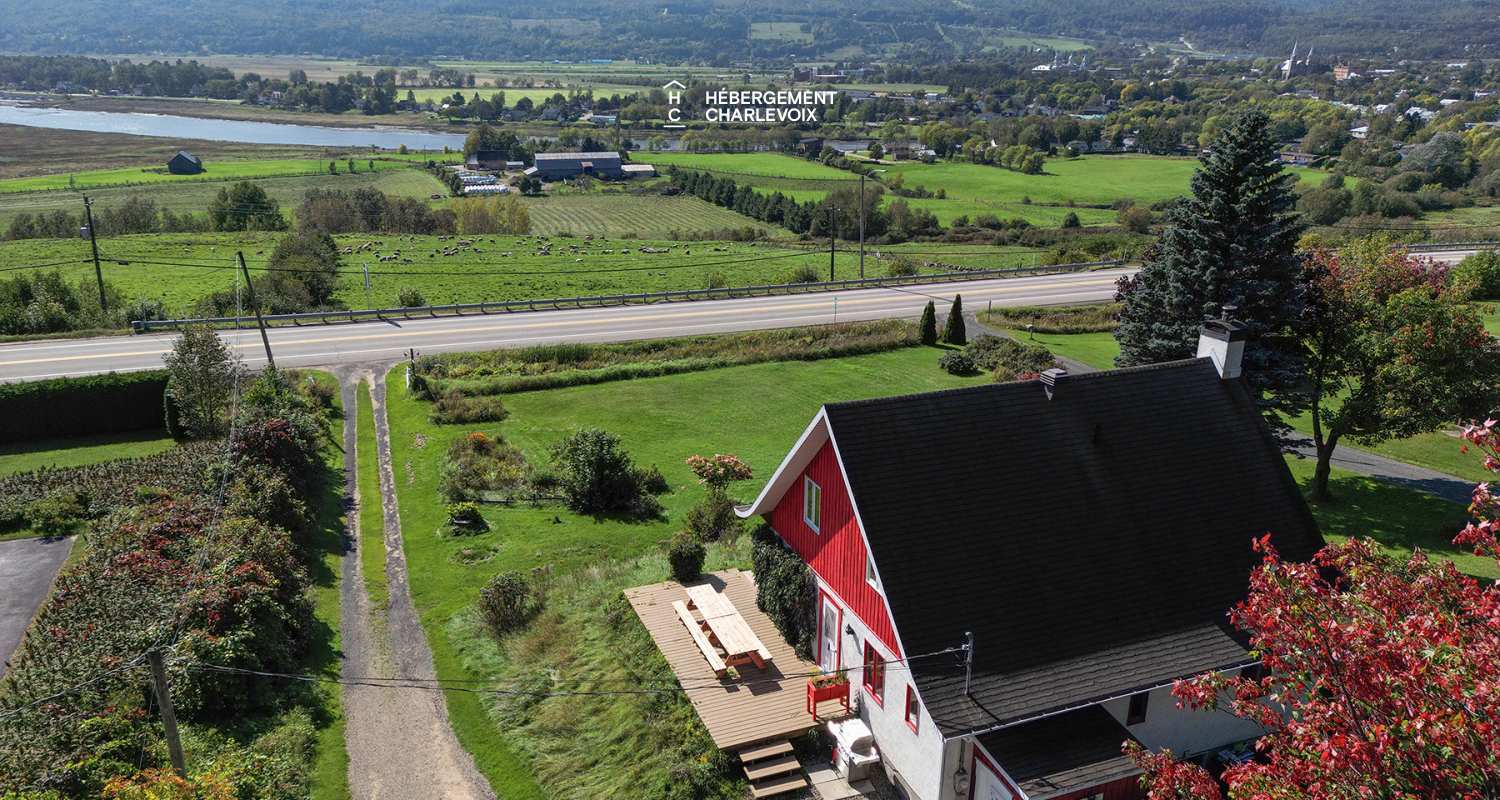 ROU-133 - Charming apartment in Baie-St-Paul