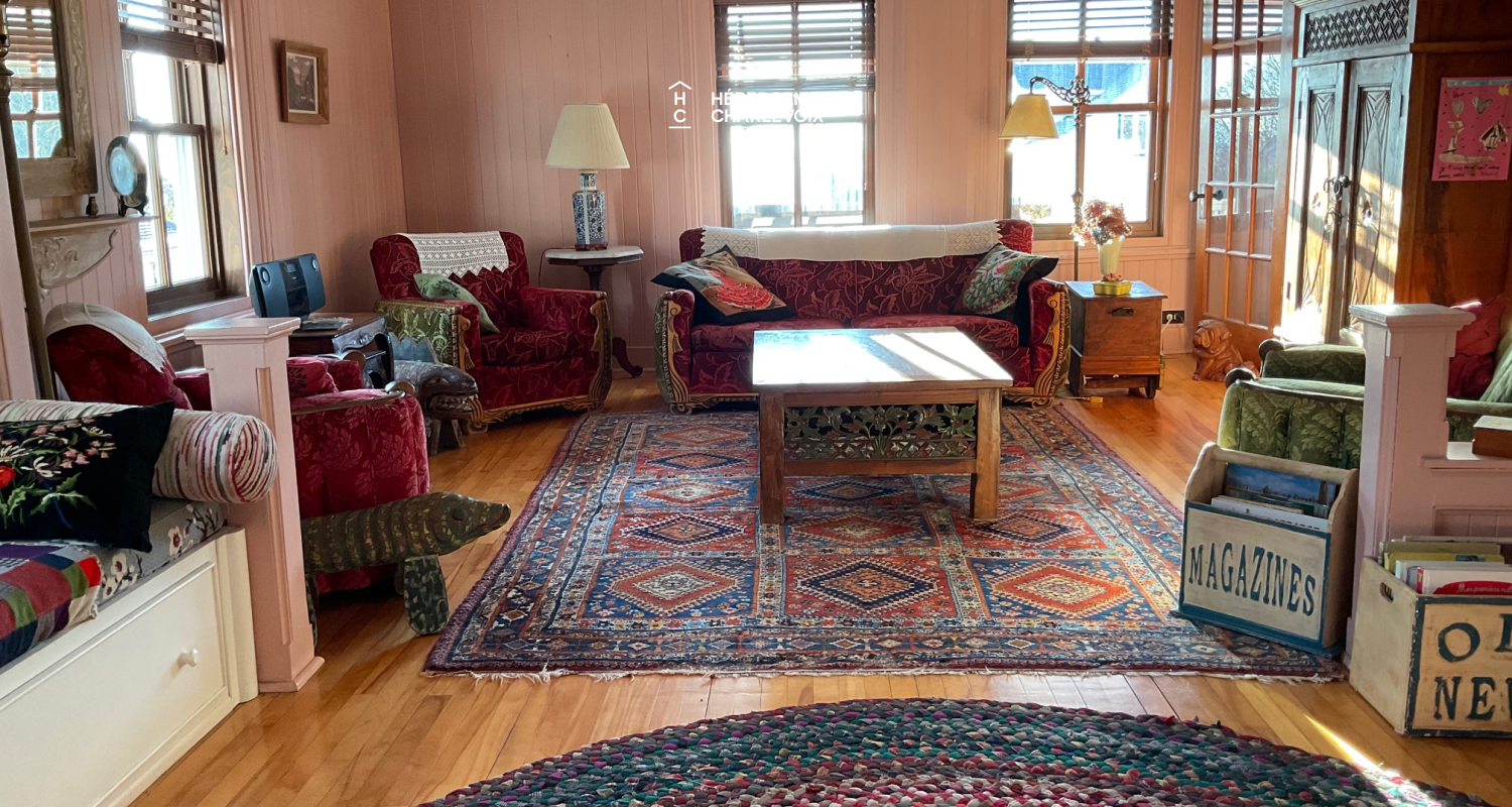 ROU-330 - À chaque objet son histoire