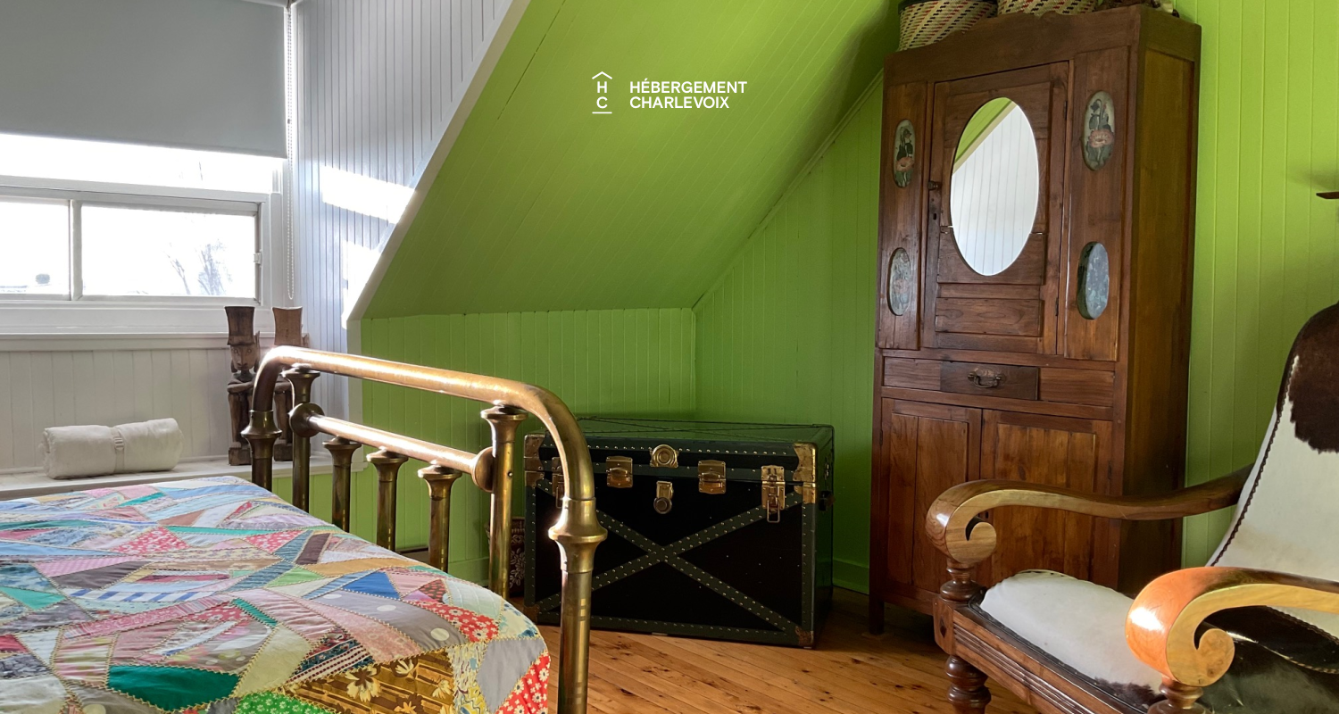 ROU-330 - À chaque objet son histoire