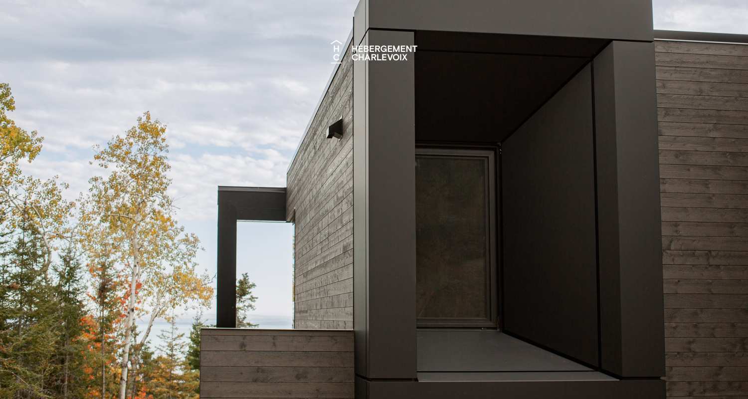 RUI-60 - Luxurious and warm villa