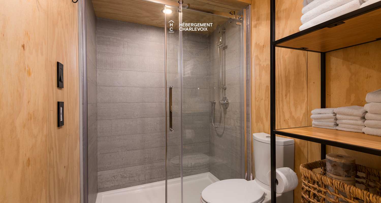 Refuge-11-A - Mini-maison au sommet du Massif