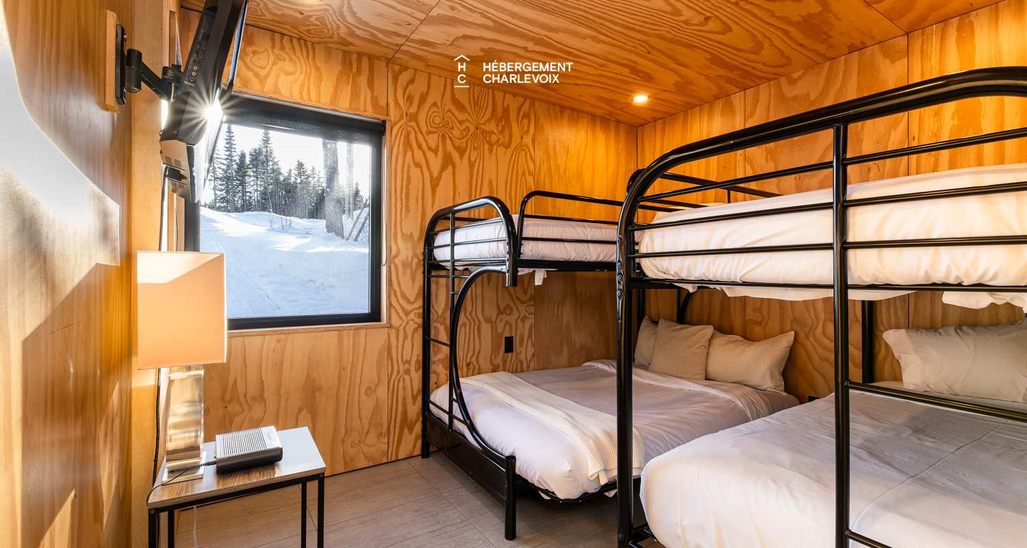 Refuge-17-C - Tini-house at the top the Massif