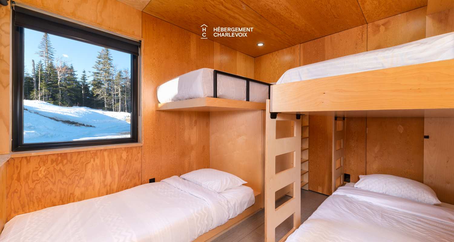 Refuge-3-A - Tini house at the top the Massif