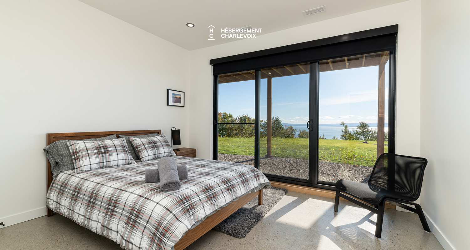 SHA-41 - Magnifique chalet NEUF, moderne avec vue spectaculaire