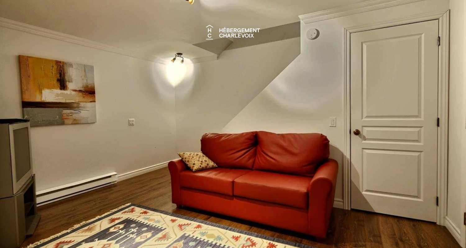 SHI-45 - Le calme paisible du bois environnant