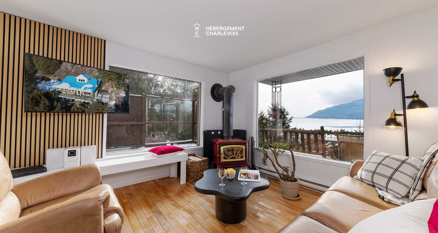 SOU-199 - Panorama overlooking the bay