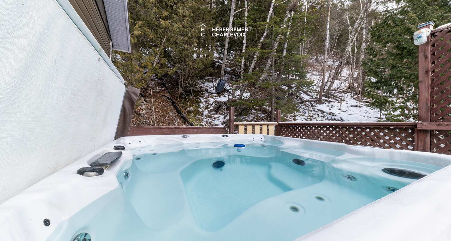 SOU-199 - Panorama overlooking the bay