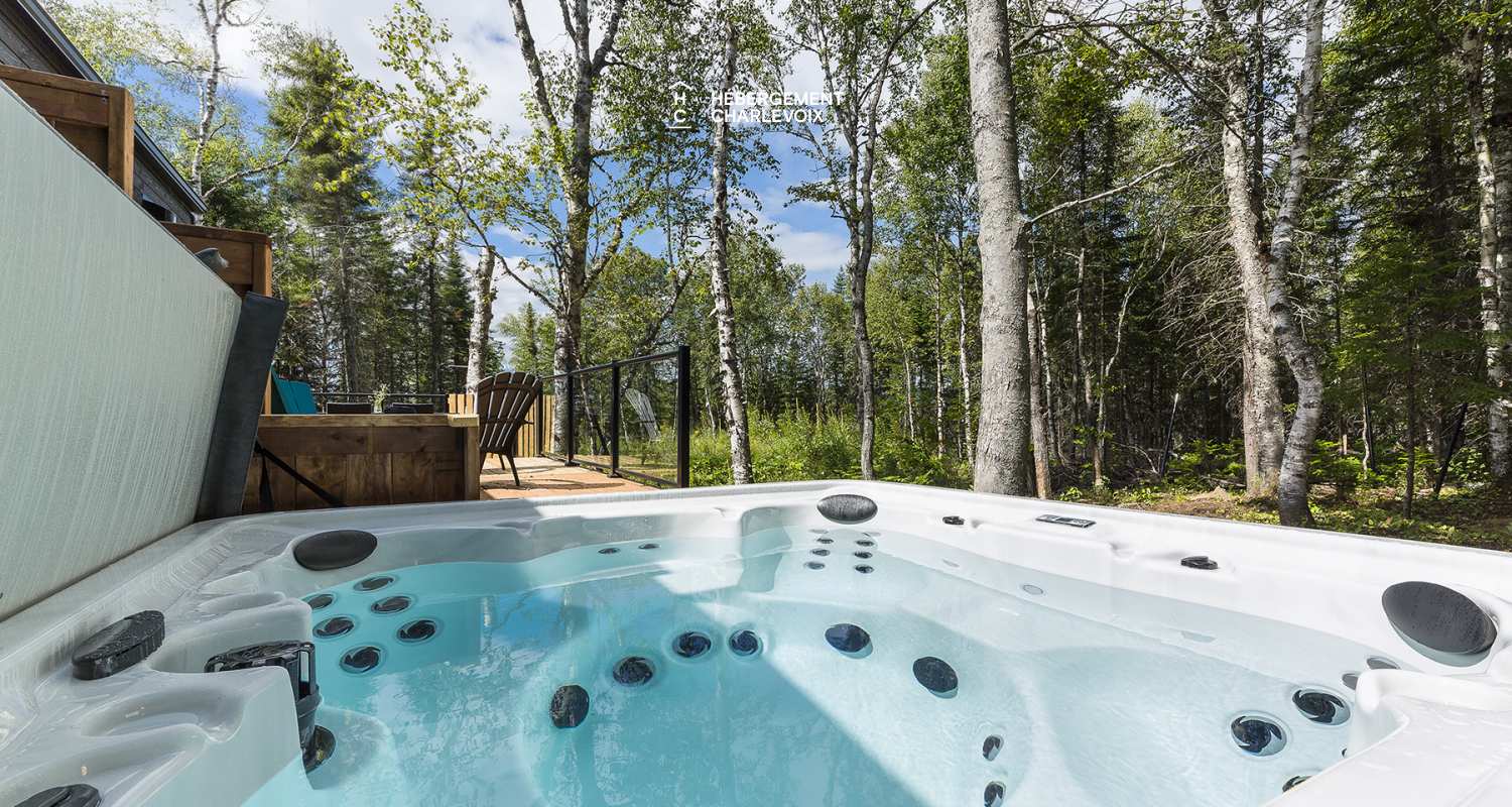 STU-3 - In the heart of nature in Charlevoix, close to Baie-St-Paul