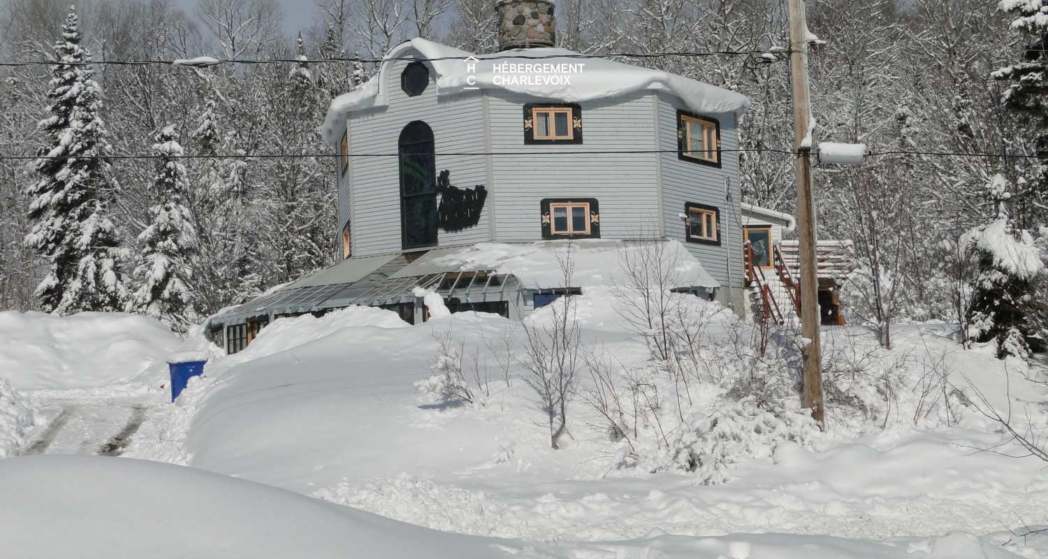 UNI-103 - Unique de par son architecture