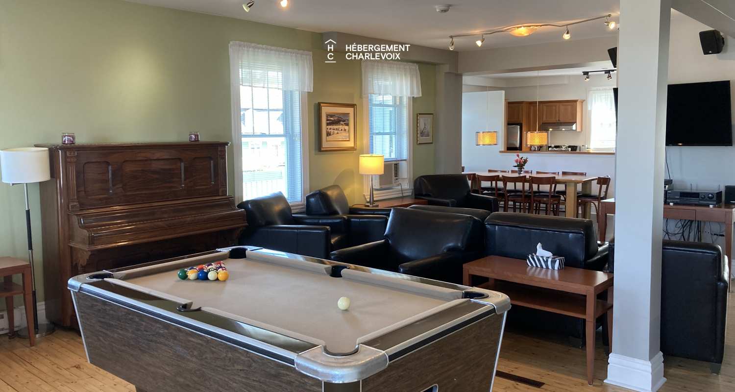 VEN-97 - Welcome to the presbytery of St-Aimé des Lacs in Charlevoix, 10 minutes from the renowned restaurant BOOTLEGGER.