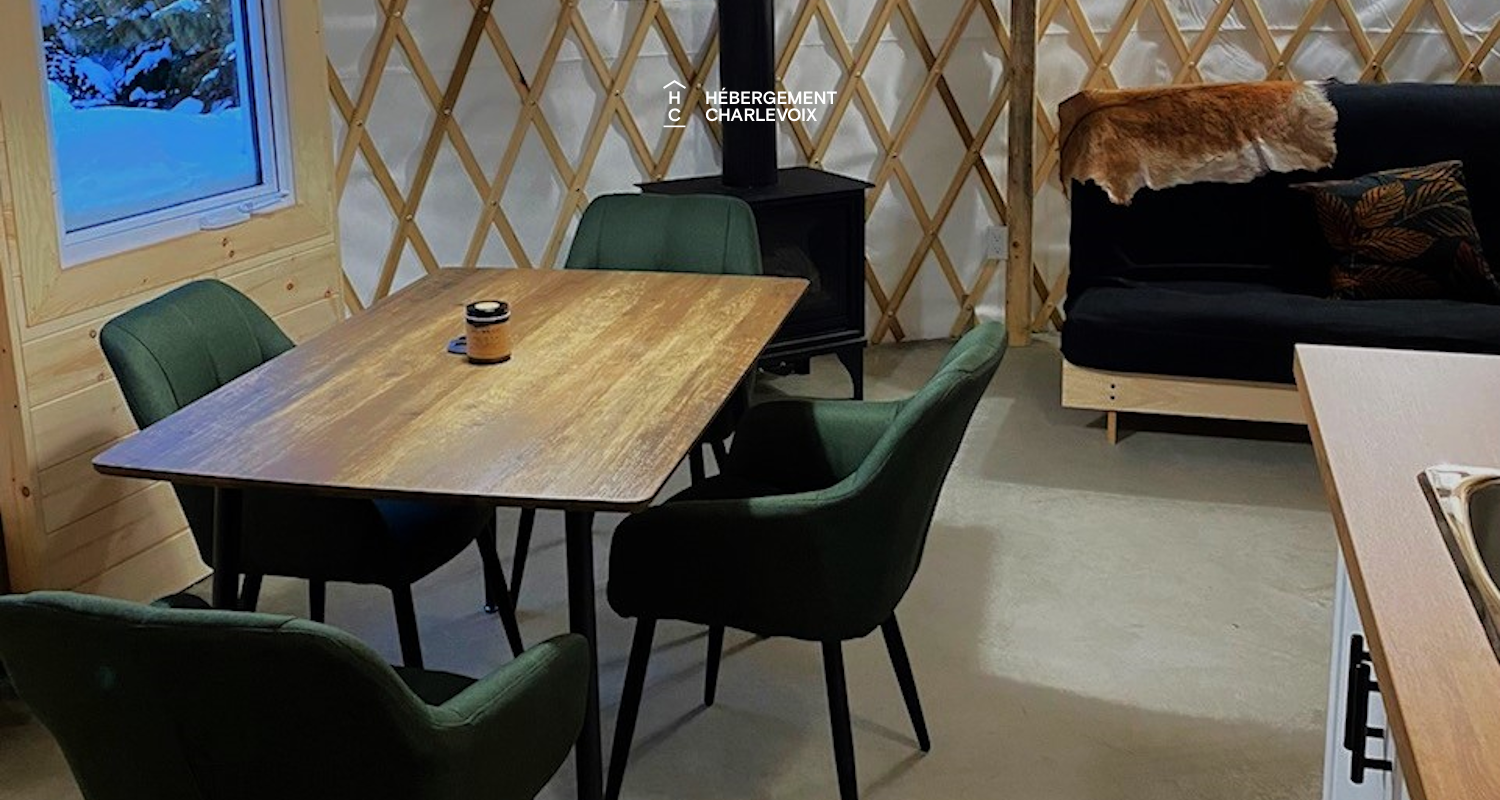 EXP-135-2 - Vivez le mariage parfait entre nature et confort!