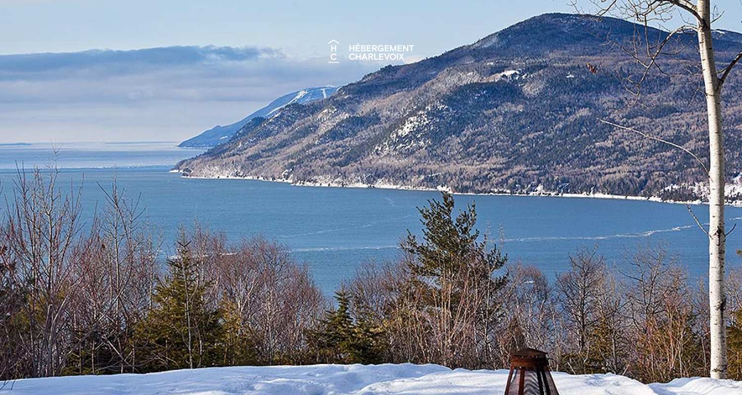 CAR-30 - Charming apartment in Baie-St-Paul.