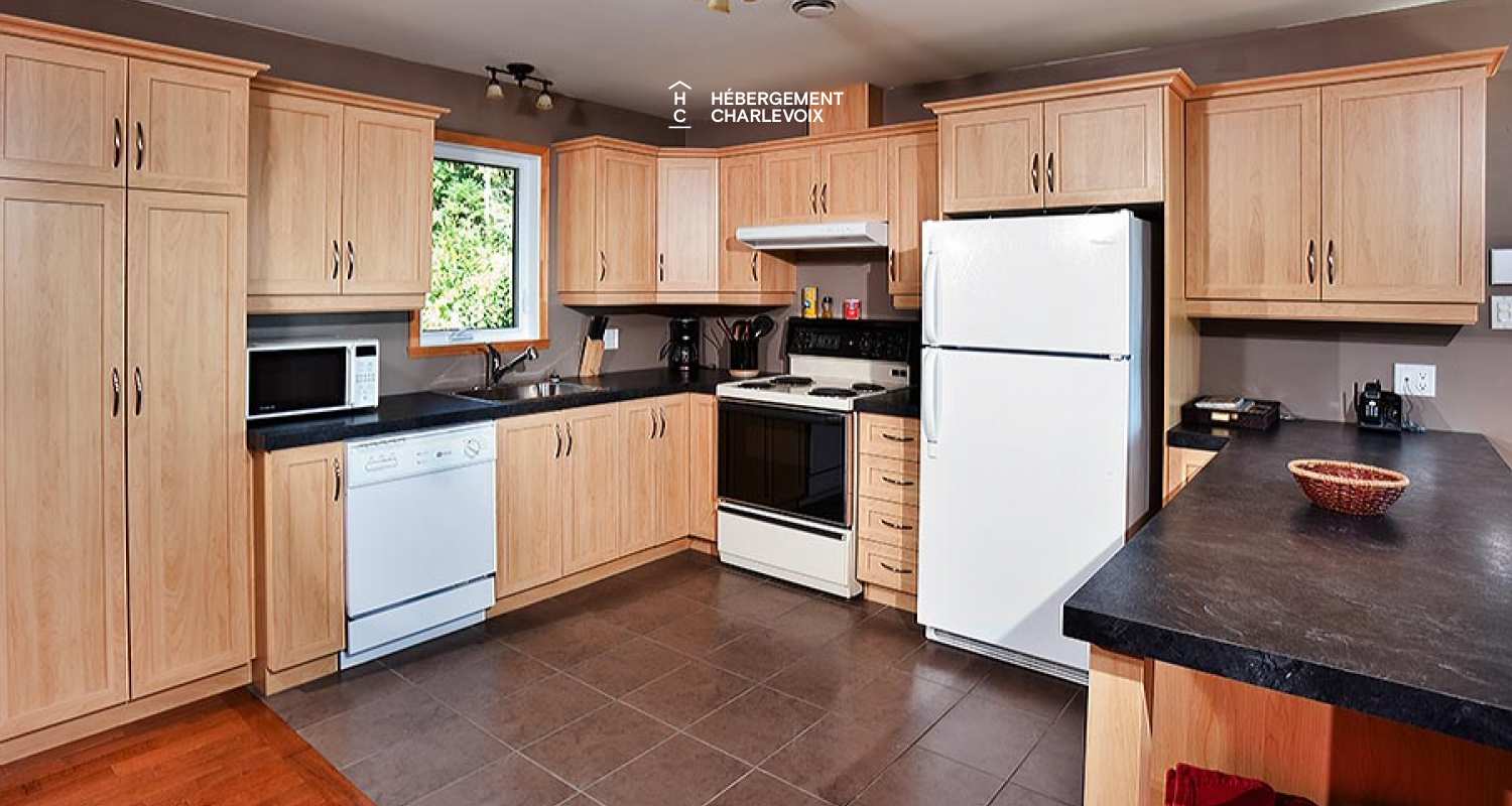 FRE-18 - Refuge montagnard dans une atmosphère sauvage