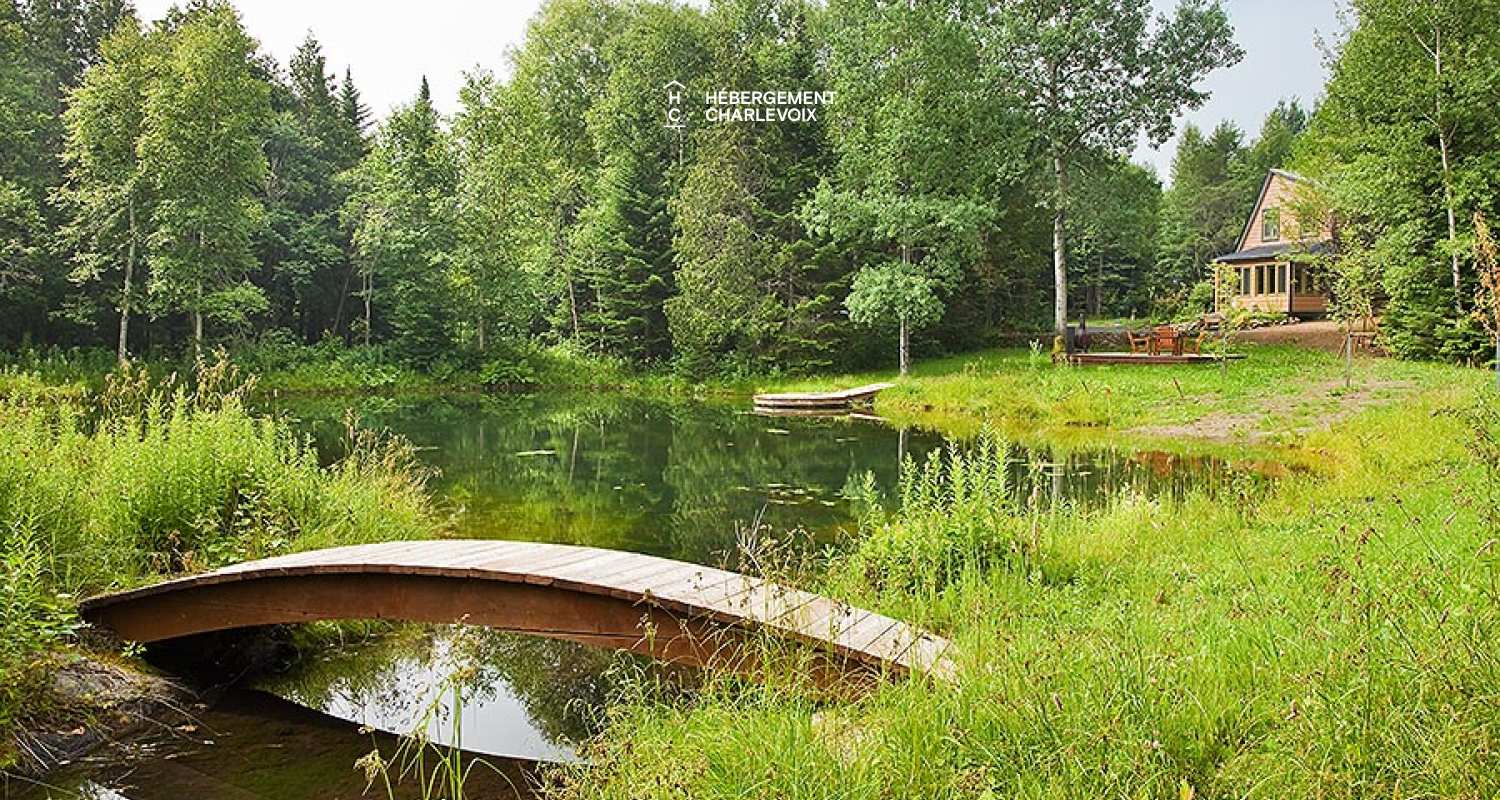 MON-71 - A bucolic garden with an outdoor sauna