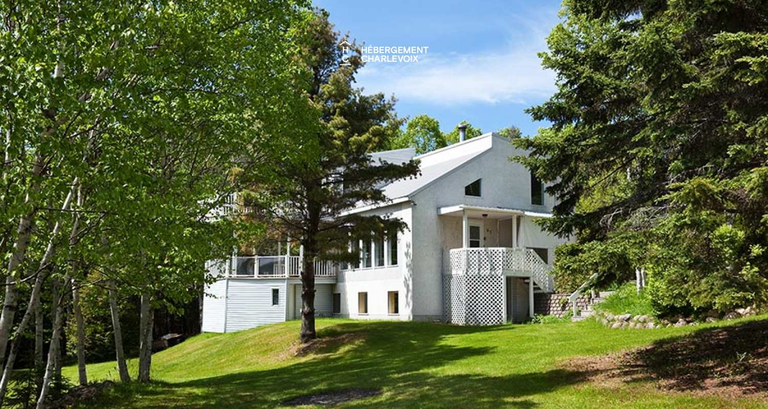 BEL-47 - Modern chalet inviting relaxation