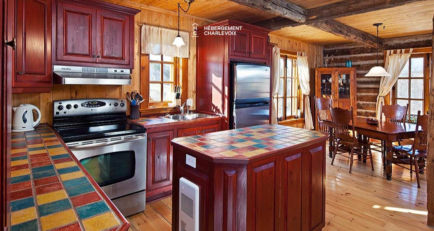 BEL-3 - Charmant chalet d'autrefois au coeur de l'arrière-pays de Charlevoix