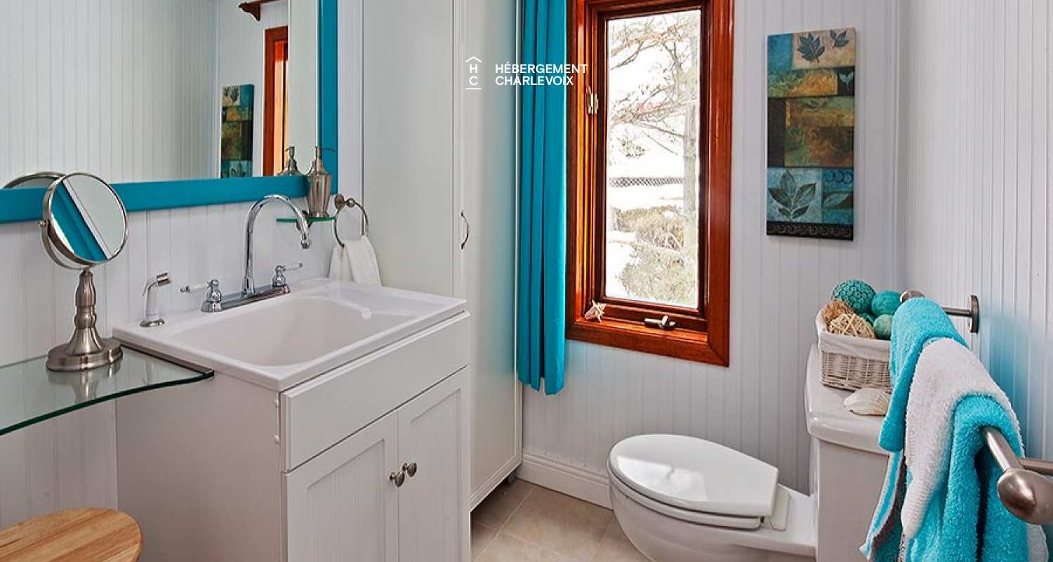 POI-27 - Petite maison fleurie et champêtre