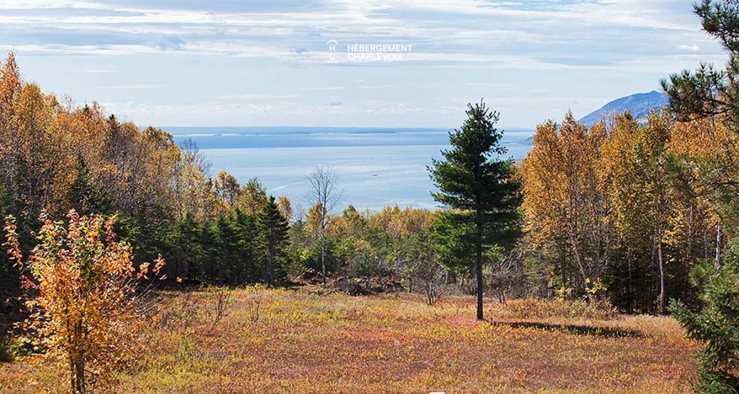 COU-85 - Coquette maison dans les hauteurs de Charlevoix