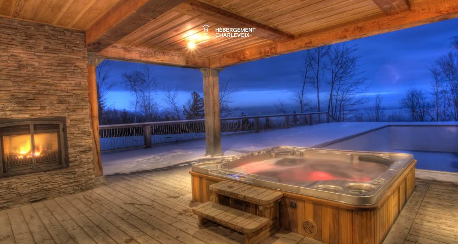 MAR-45 - Prestigieuse villa de 6000 pieds carrés