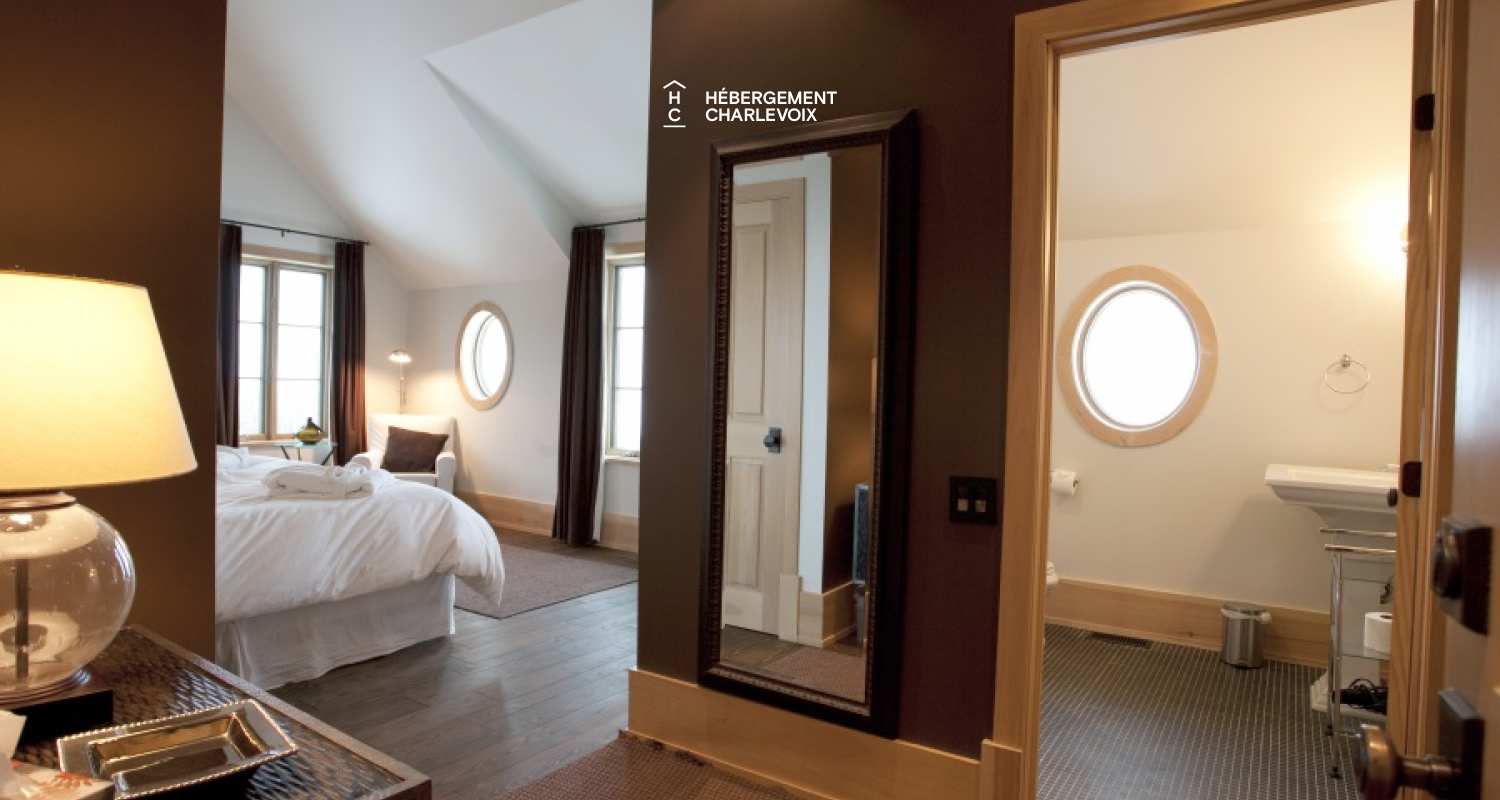 MAR-45 - Prestigieuse villa de 6000 pieds carrés