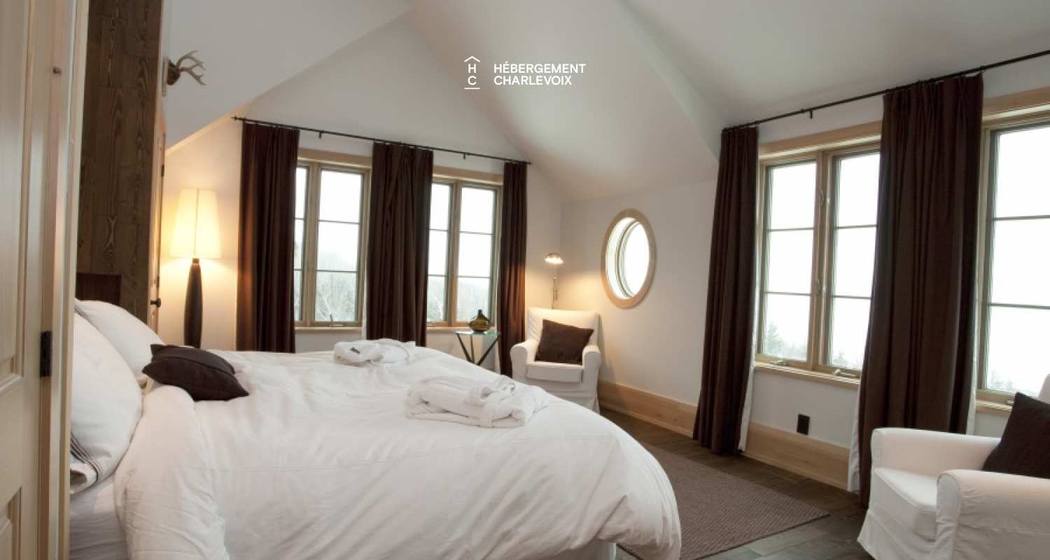 MAR-45 - Prestigieuse villa de 6000 pieds carrés