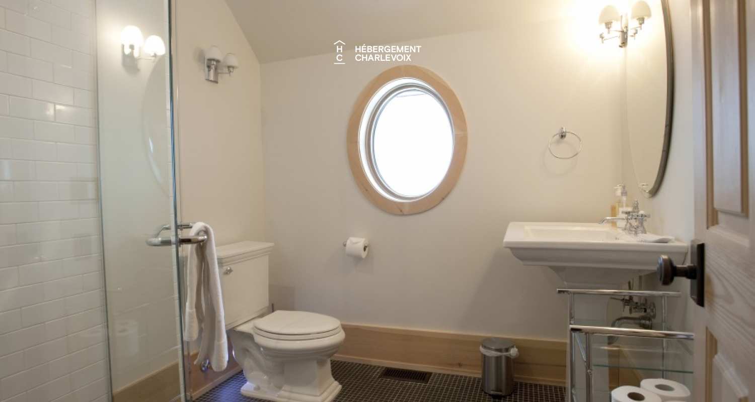 MAR-45 - Prestigieuse villa de 6000 pieds carrés