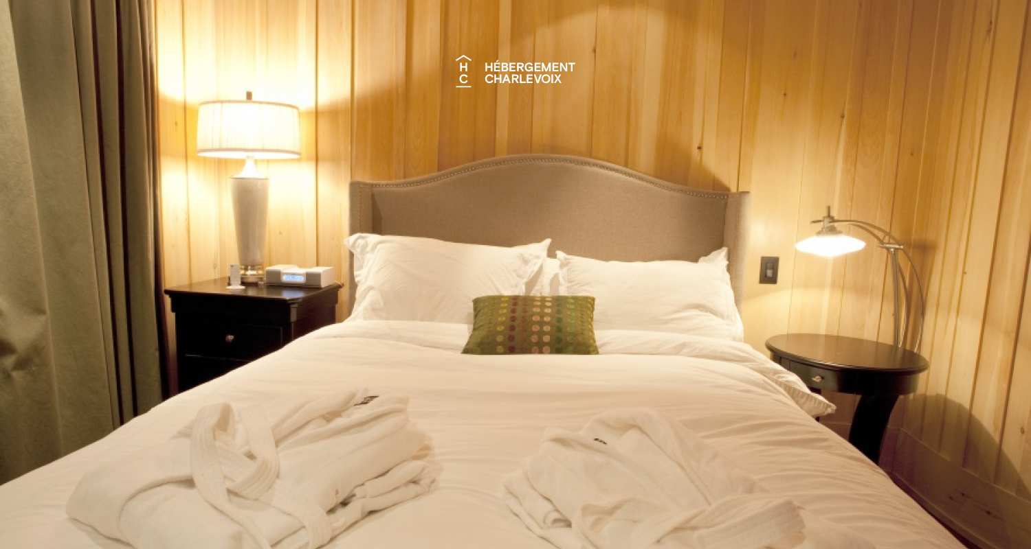 MAR-45 - Prestigieuse villa de 6000 pieds carrés