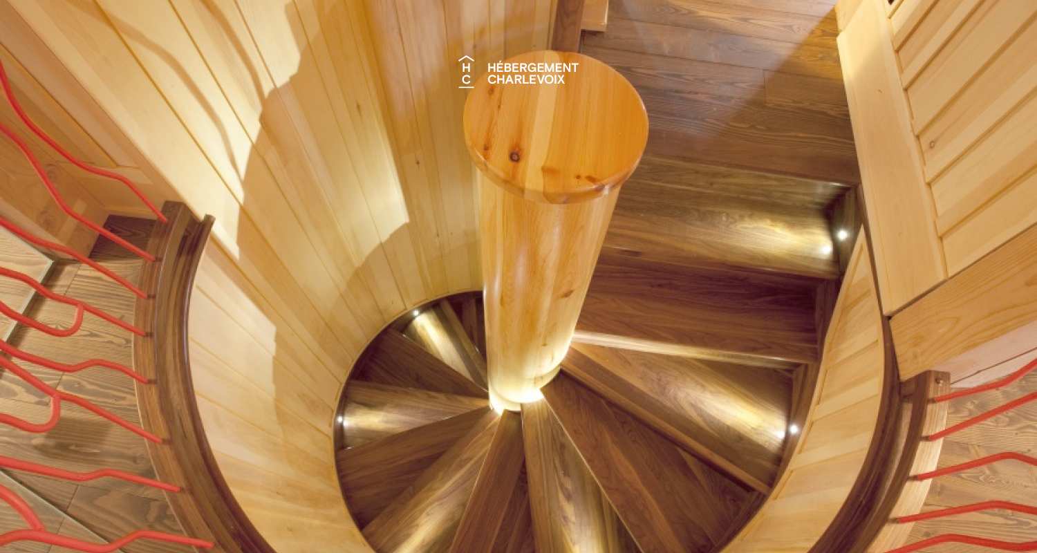 MAR-45 - Prestigieuse villa de 6000 pieds carrés