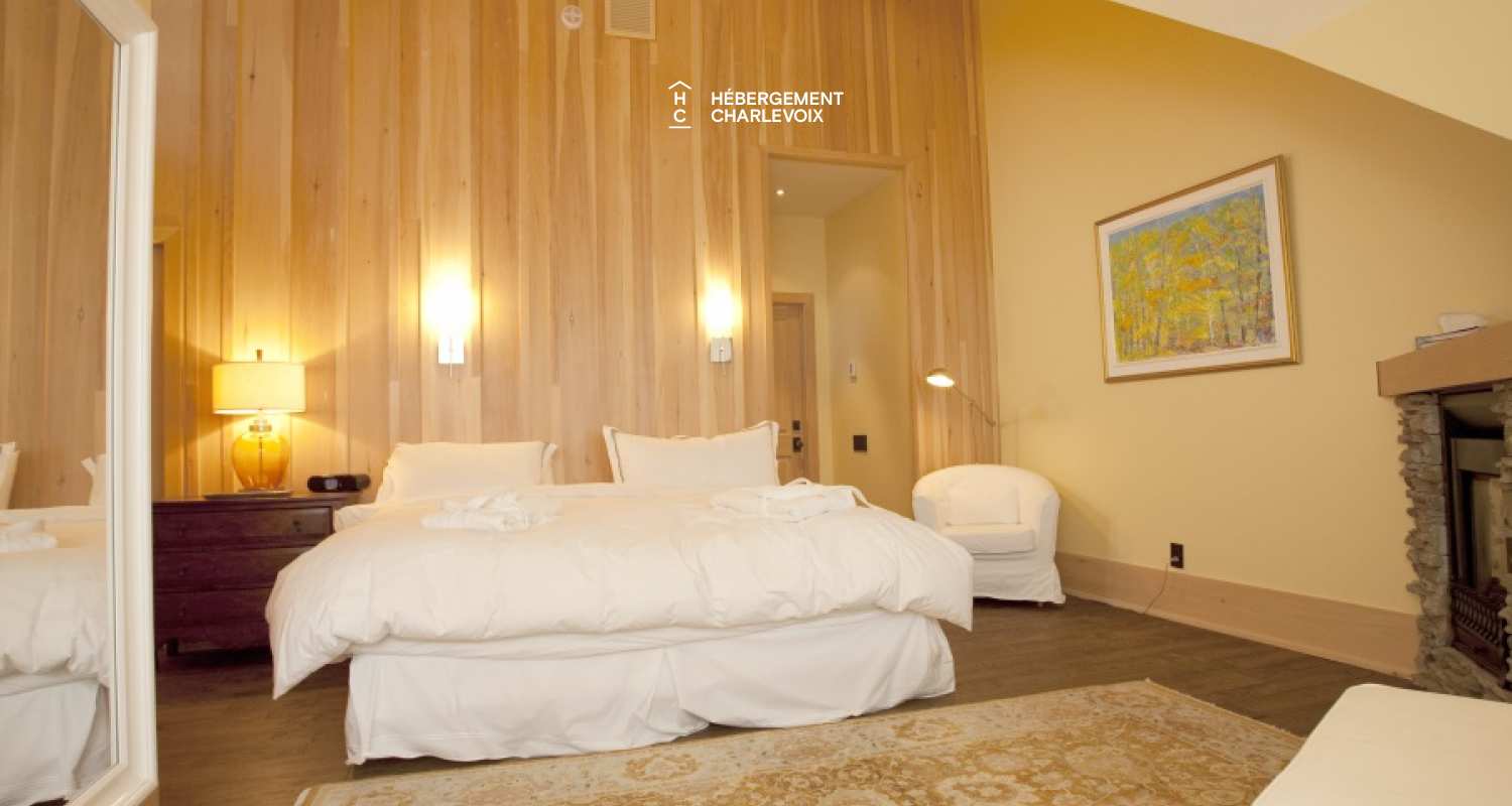 MAR-45 - Prestigieuse villa de 6000 pieds carrés