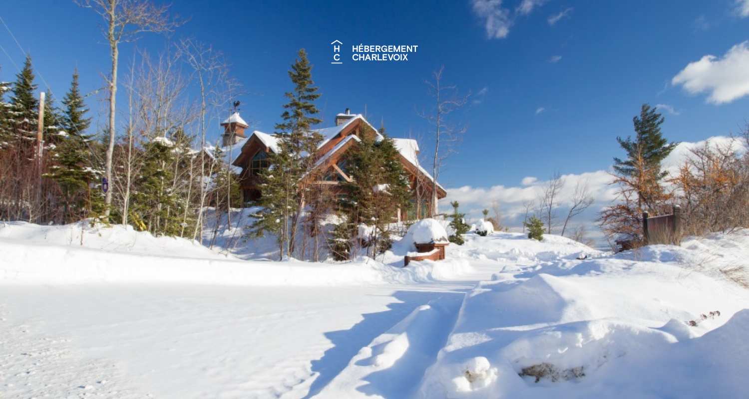 MAR-45 - Prestigieuse villa de 6000 pieds carrés