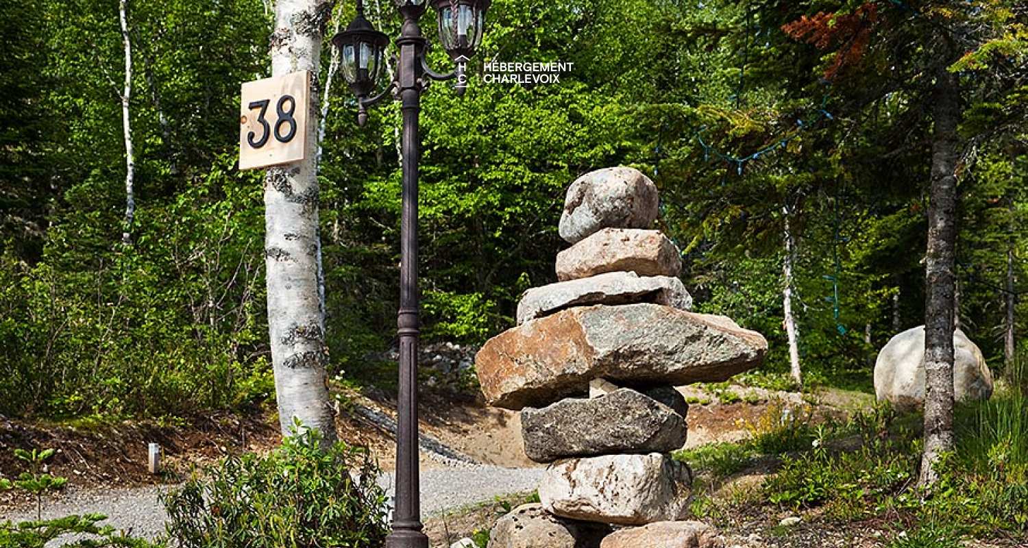 BEL-38 - Une résidence chaleureuse avec vue