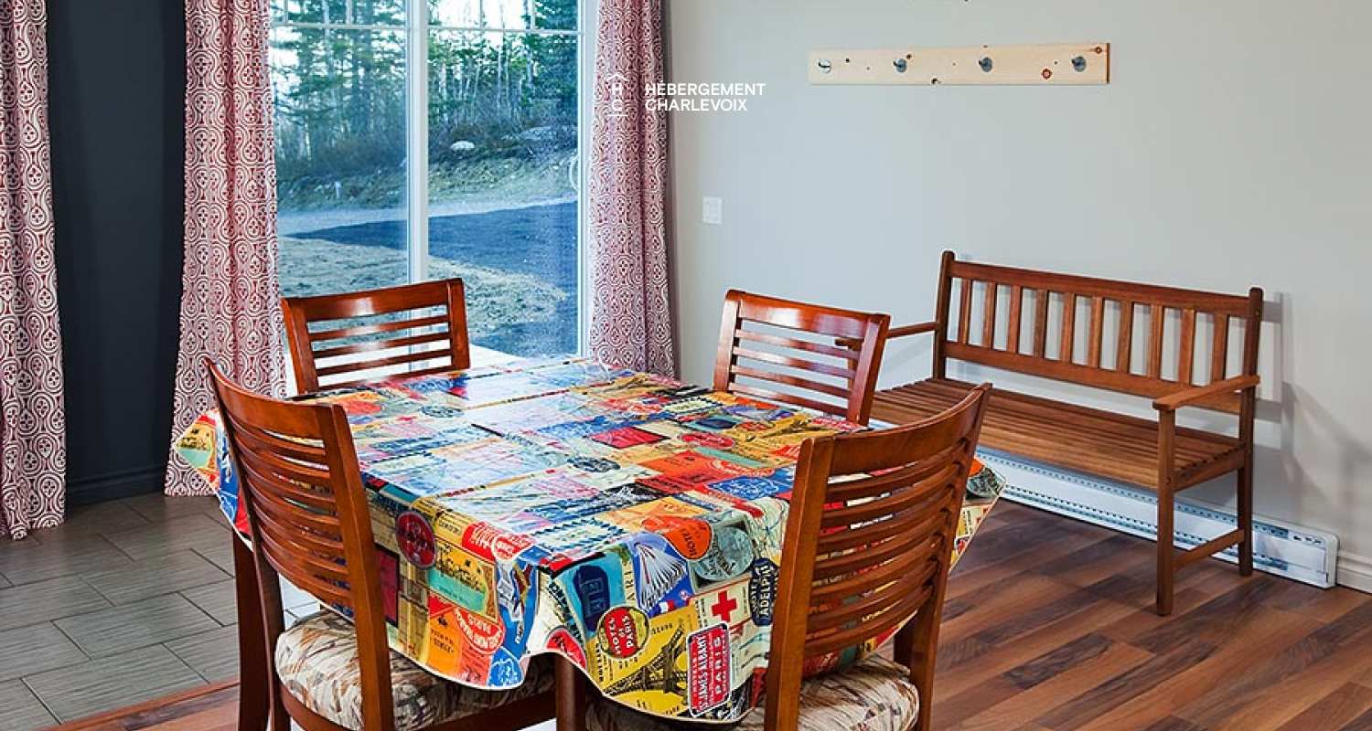 BEL-38 - Une résidence chaleureuse avec vue