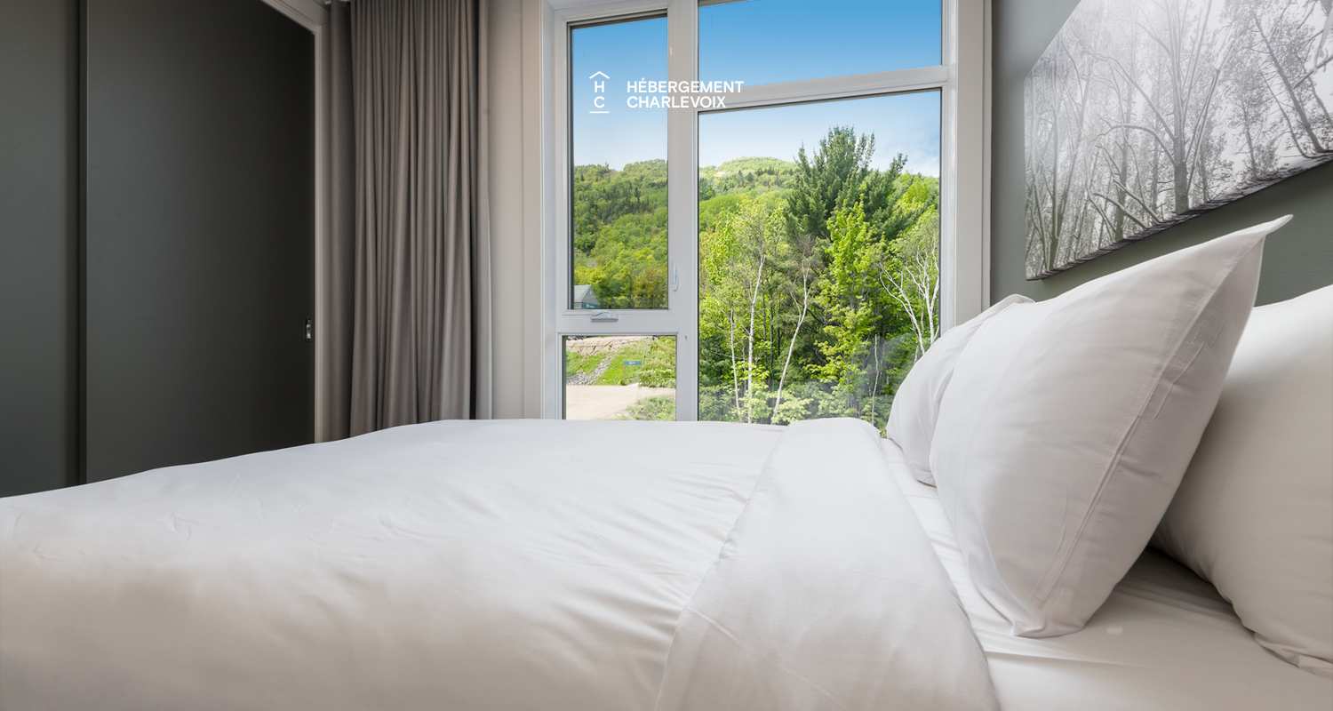 Cache 3 chambres, 1 lit King, 1 lit Queen, 2 lits simples superposés, 1 divan-lit - unité de coin - 1 à 8 personnes - 