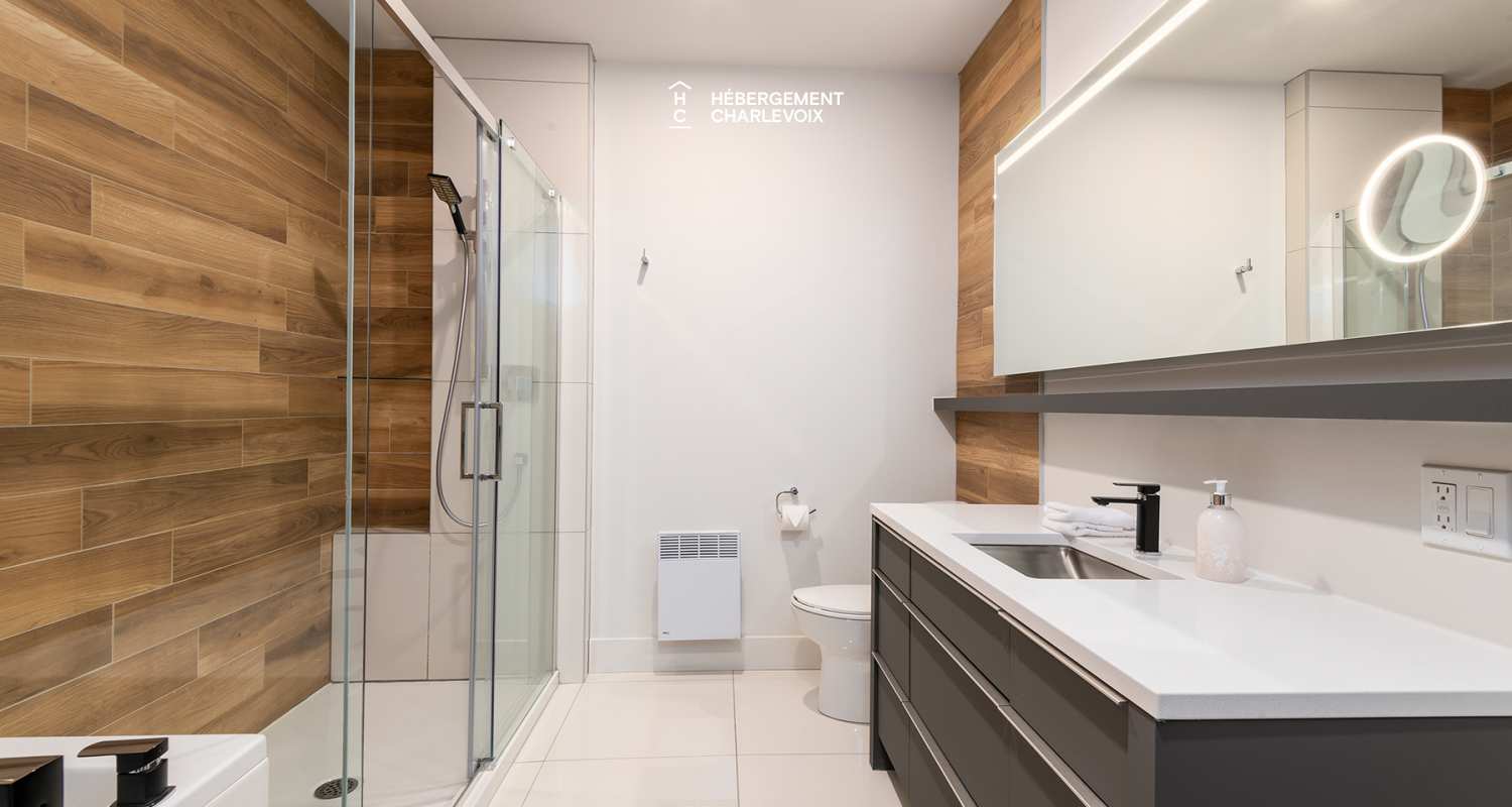 Cache 2 chambres-2 lits Queen, 2 lits simples superposés, 1 divan-lit - 1 à 8 personnes - Idéal pour l'hiver tout comme l'été