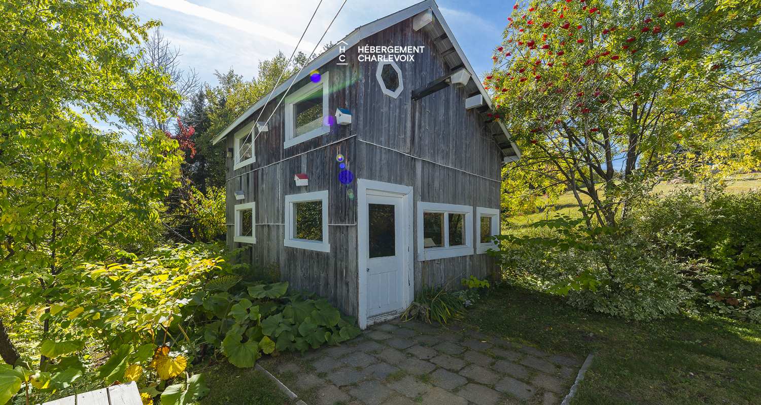 CIE-1 - Breathtaking view of river and mountains from the bedroom
