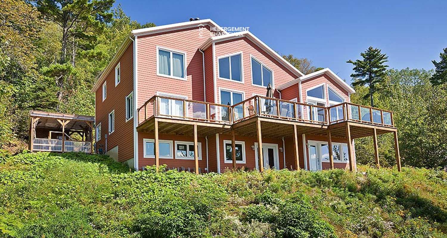 PEU-14 - Warm and modern residence ideally located