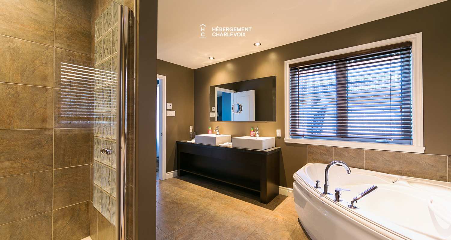 PEU-14 - Warm and modern residence ideally located