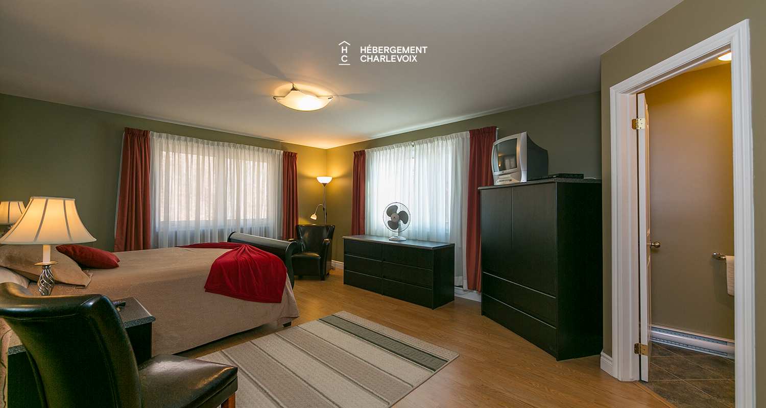 PEU-14 - Warm and modern residence ideally located