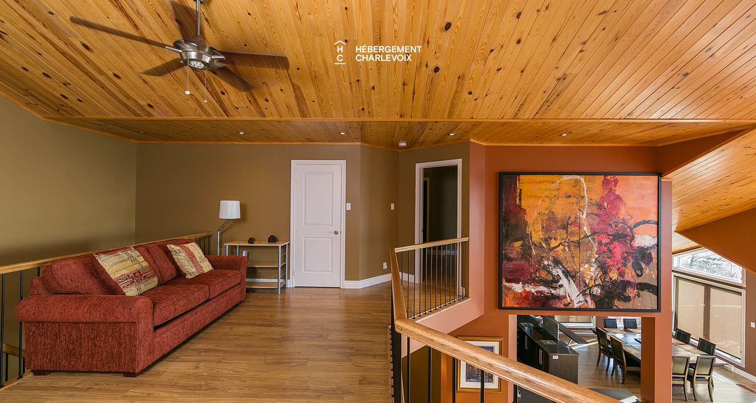 PEU-14 - Warm and modern residence ideally located