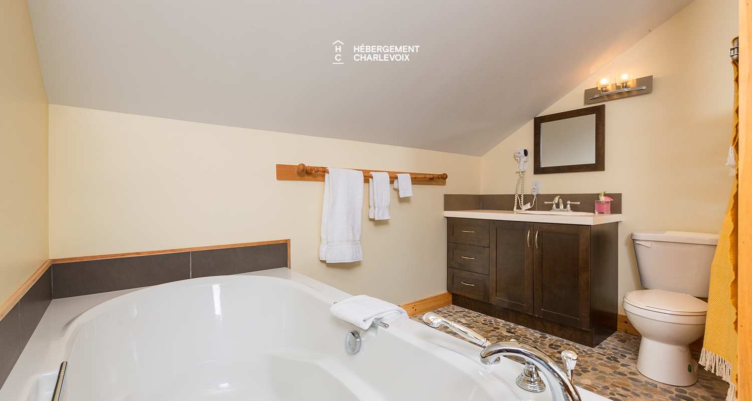 APO-1 - Perfect alliance between rustic and contemporary