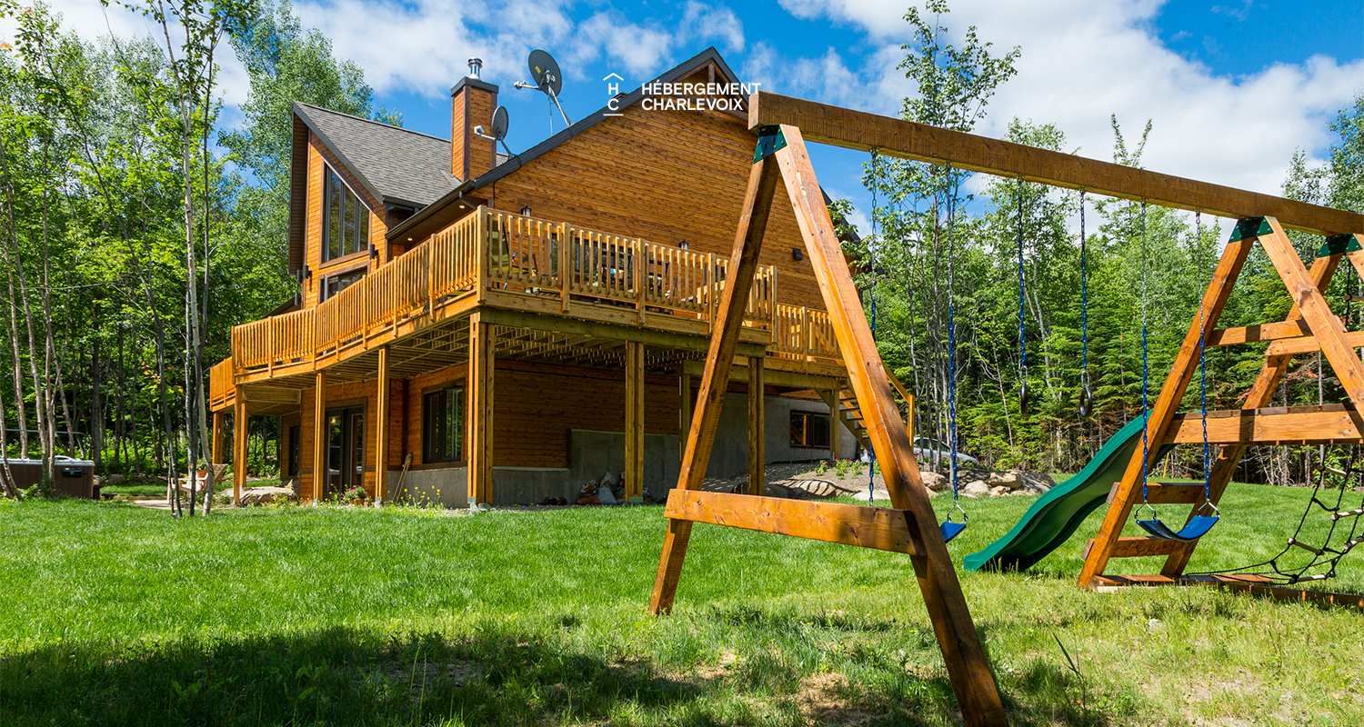 AIY-25 - Une salle de billard pour animer les soirées.