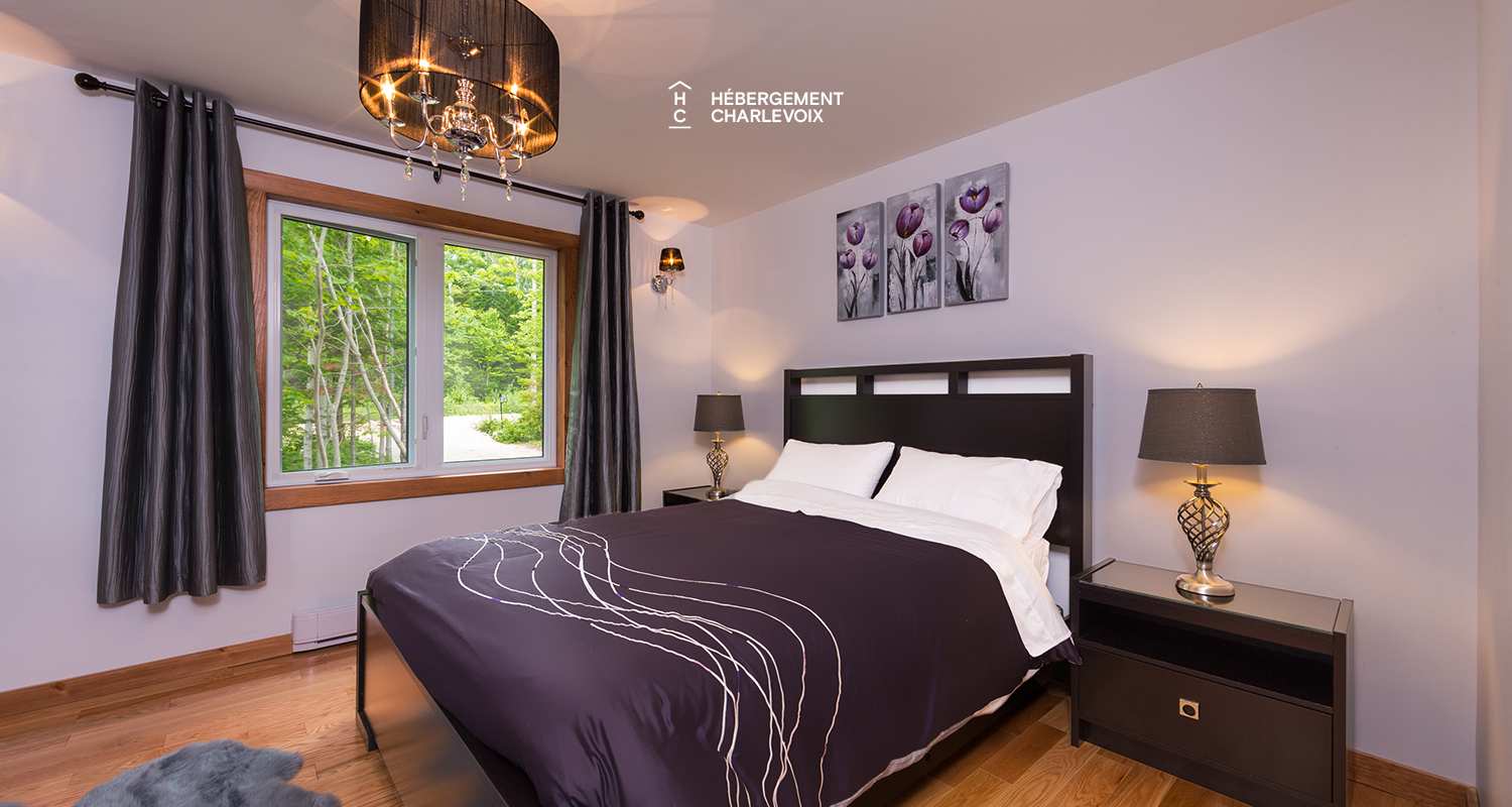 AIY-25 - Une salle de billard pour animer les soirées.