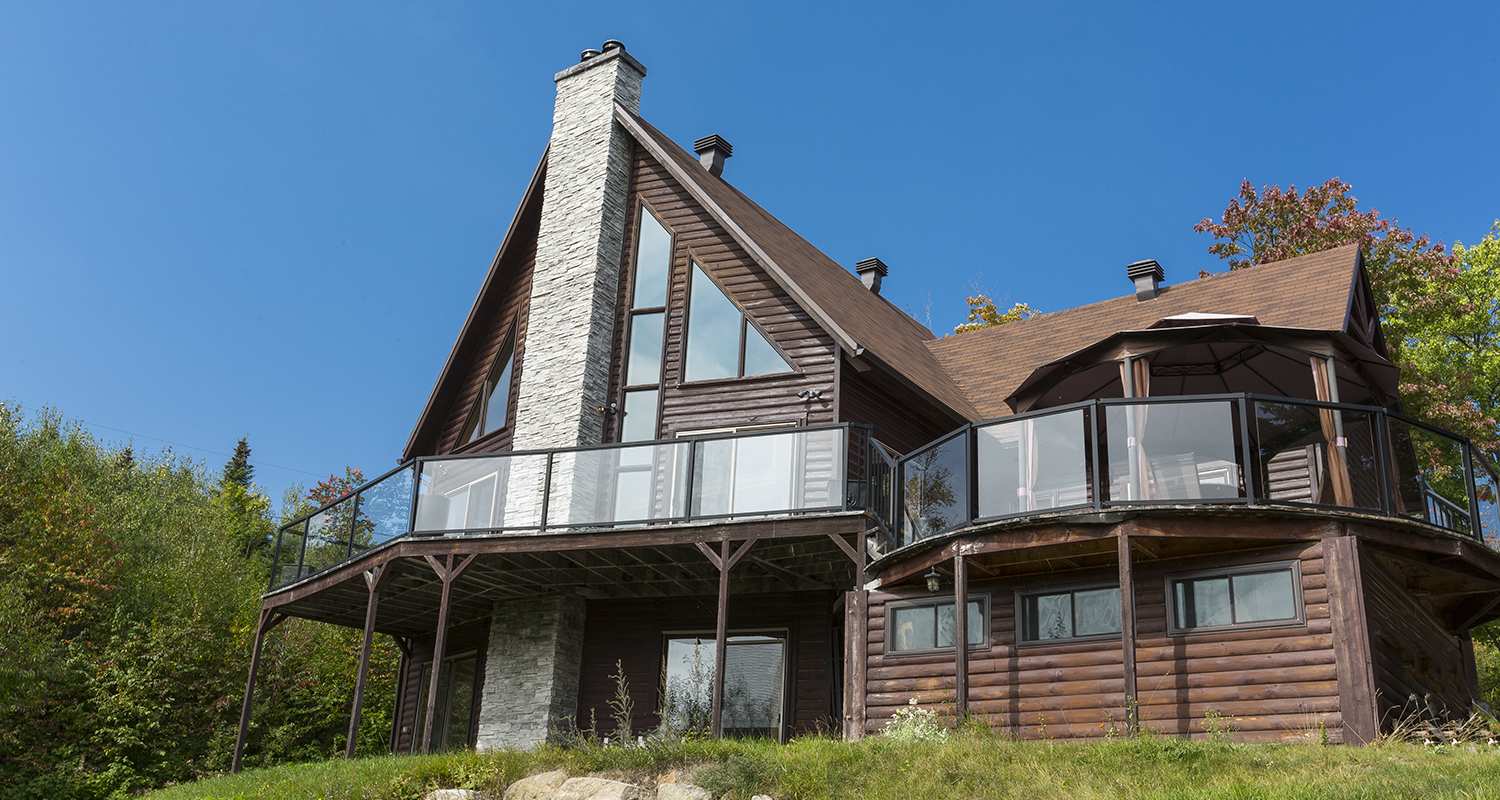 Chalet à louer BOI32 PetiteRivièreSaintFrançois Hébergement Charlevoix.
