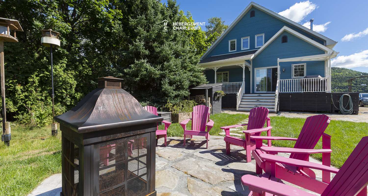 AIR-182 - A few minutes walk from the St. Lawrence River.