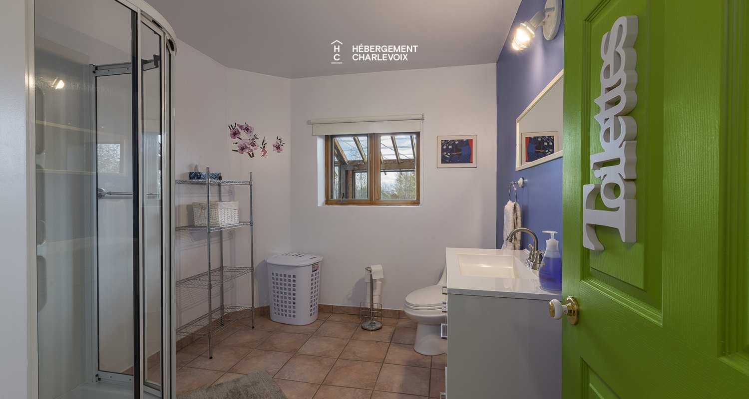 UNI-103 - Unique de par son architecture